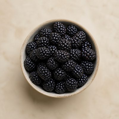 schwarze Beeren
